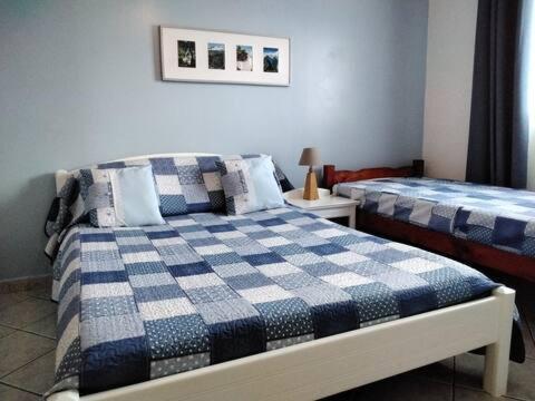Le Guillaume Chambre D'Hote Magdeleine מראה חיצוני תמונה